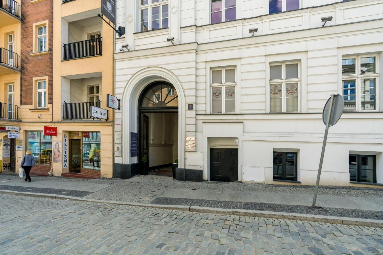 Modish Studio Poznan Old Town By Noclegi Renters Bagian luar foto
