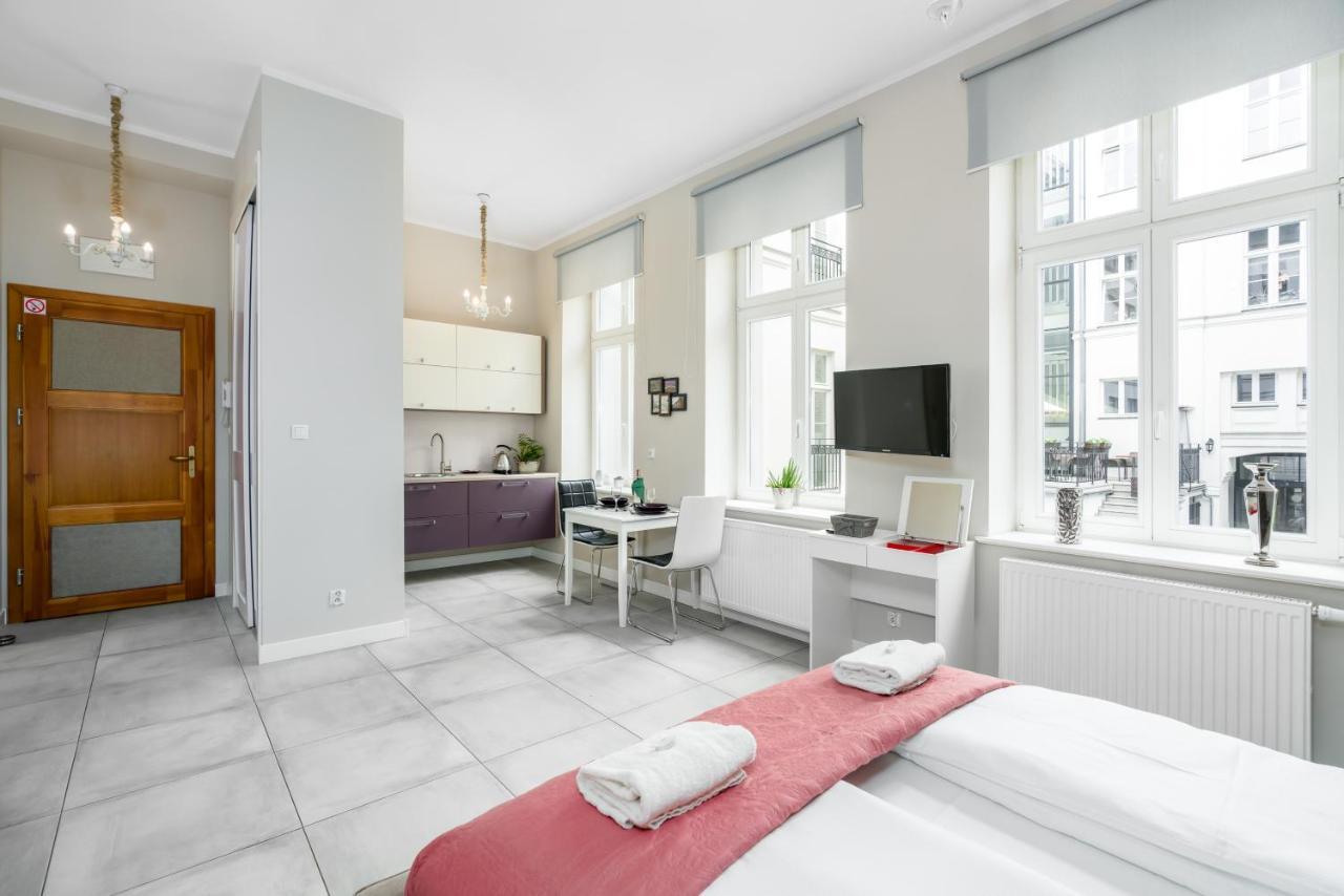 Modish Studio Poznan Old Town By Noclegi Renters Bagian luar foto