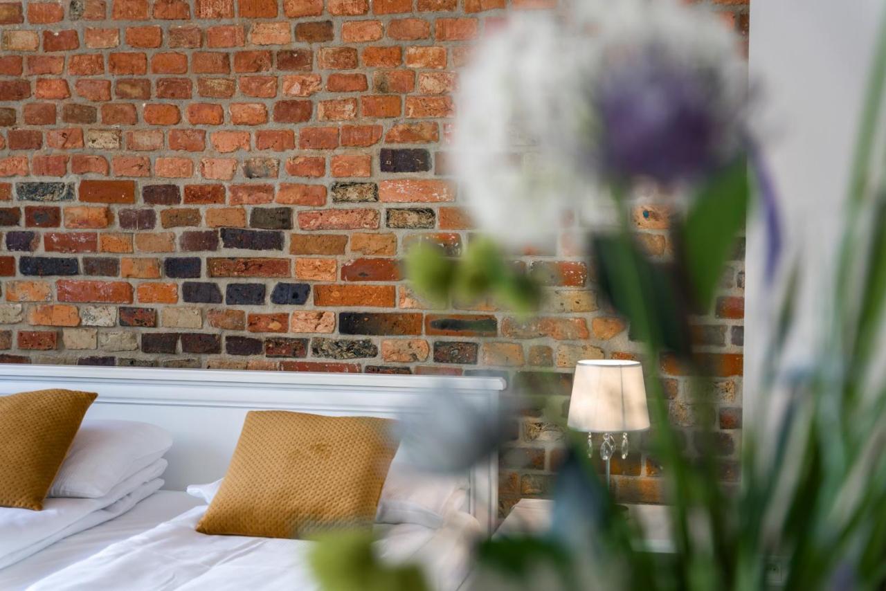 Modish Studio Poznan Old Town By Noclegi Renters Bagian luar foto