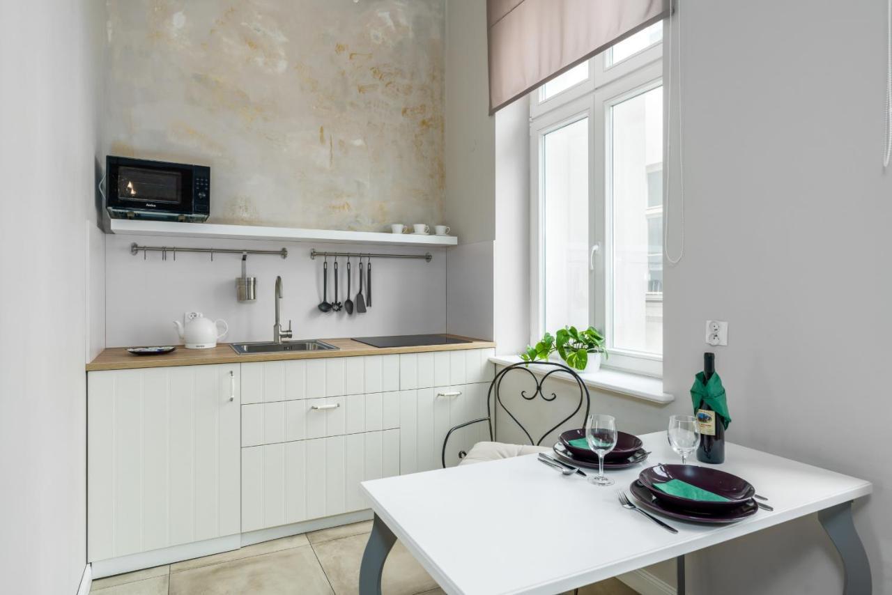 Modish Studio Poznan Old Town By Noclegi Renters Bagian luar foto